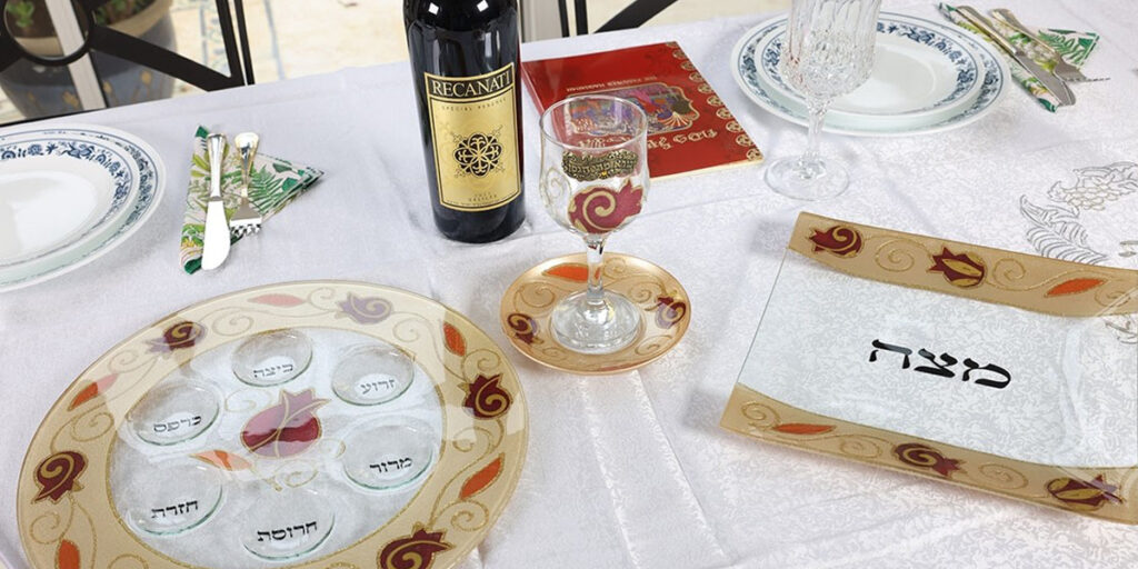 Pesach table