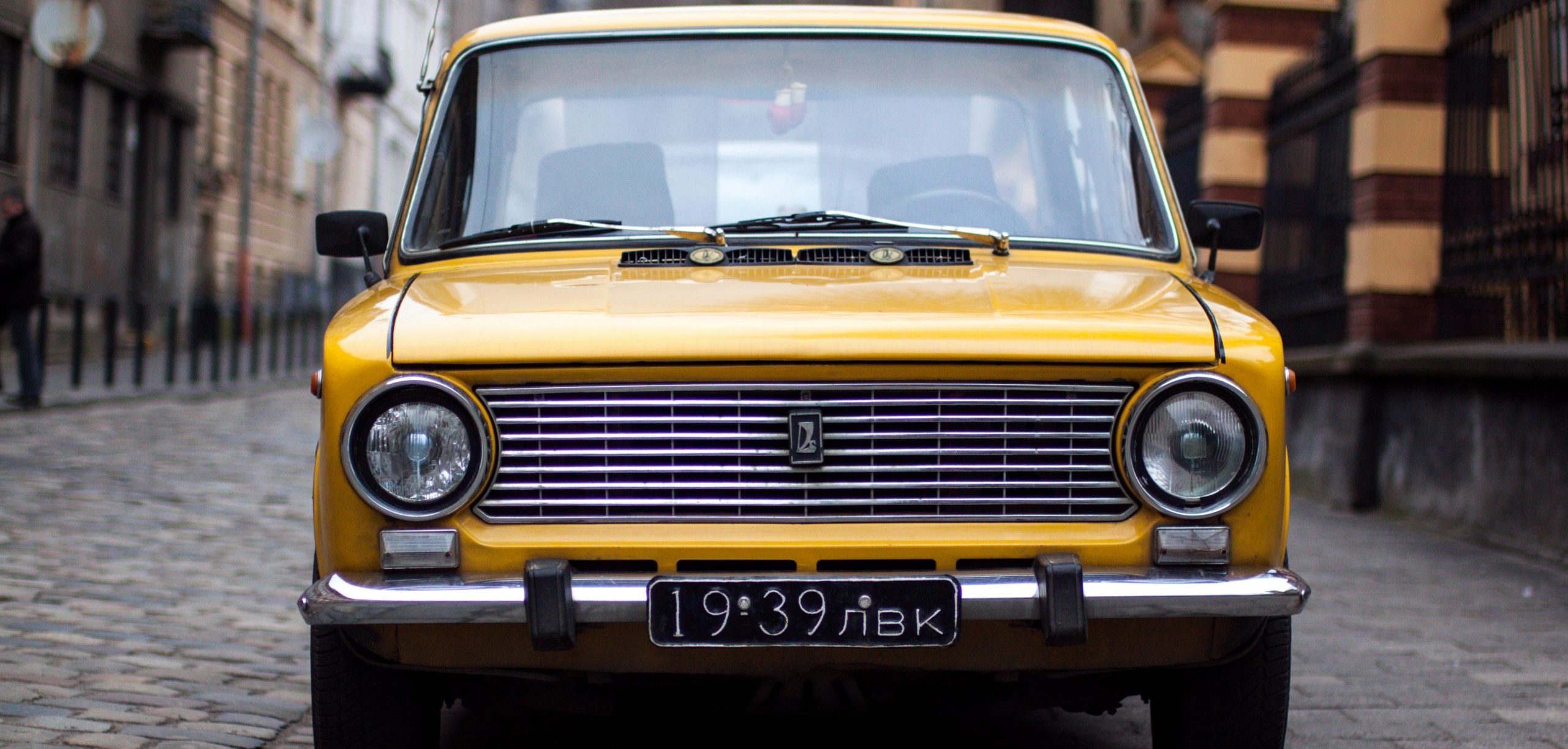 pexels-johnmark-smith-253096