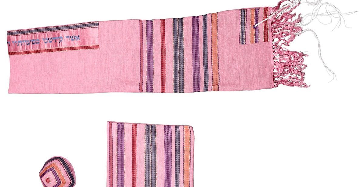 yair_emanuel_rainbow_tallit