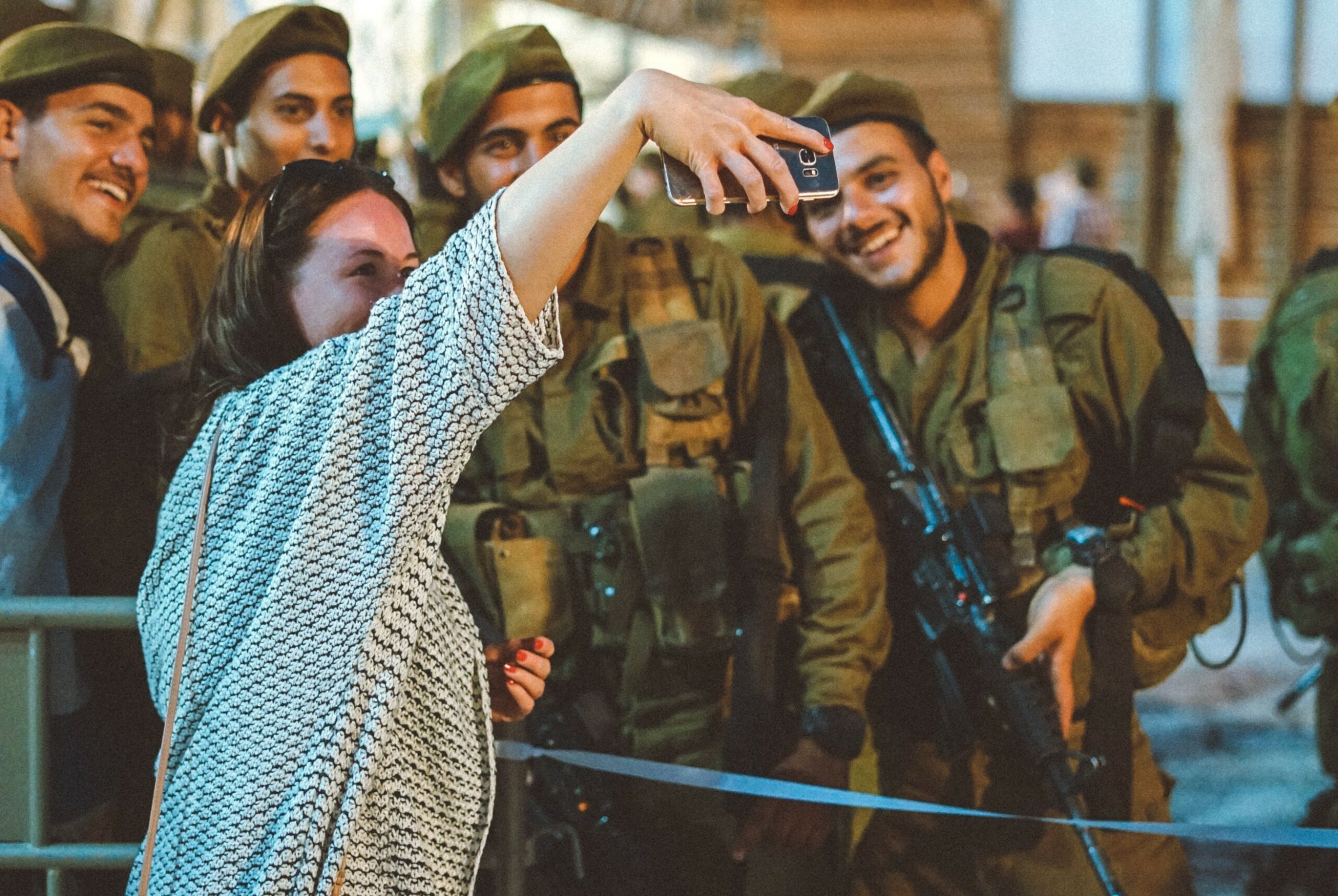 toa-heftiba-VhUAnnYflP4-unsplash copy