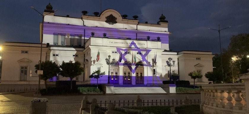 5d2289e142fd0649430b4e30e1fb1e8d copy