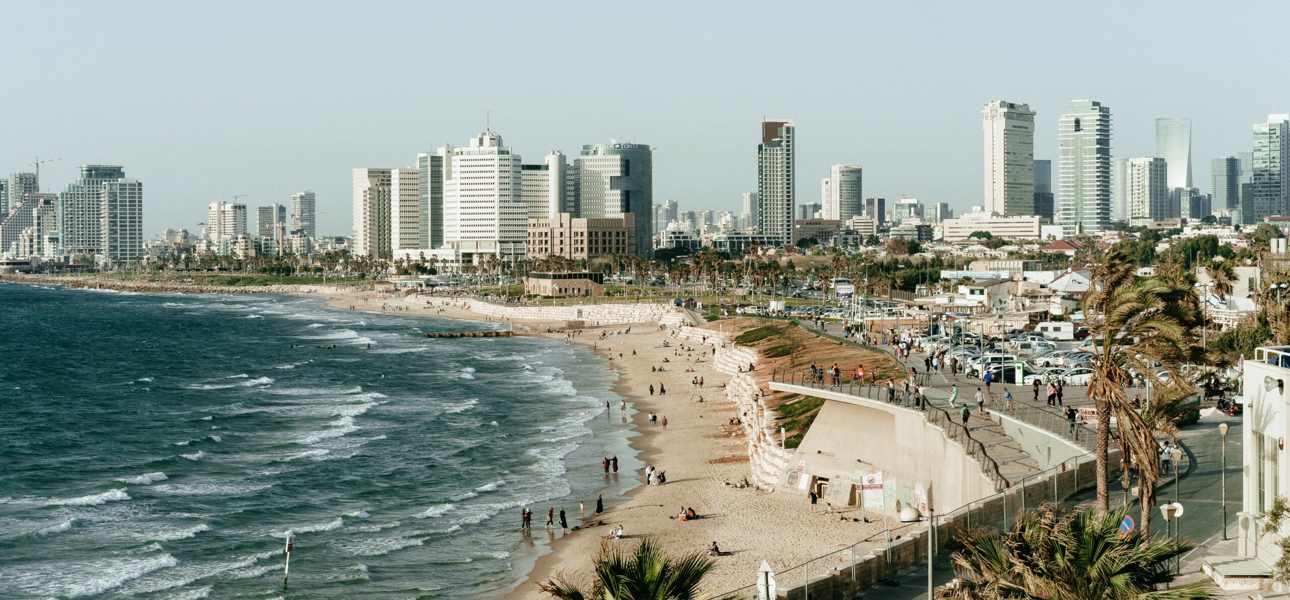 adam-jang-Molhe1qQRWI-unsplash