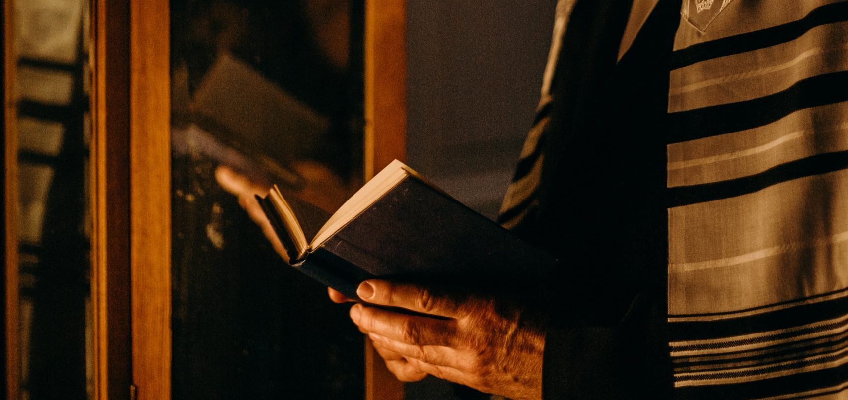 pexels-cottonbro-studio-4033813