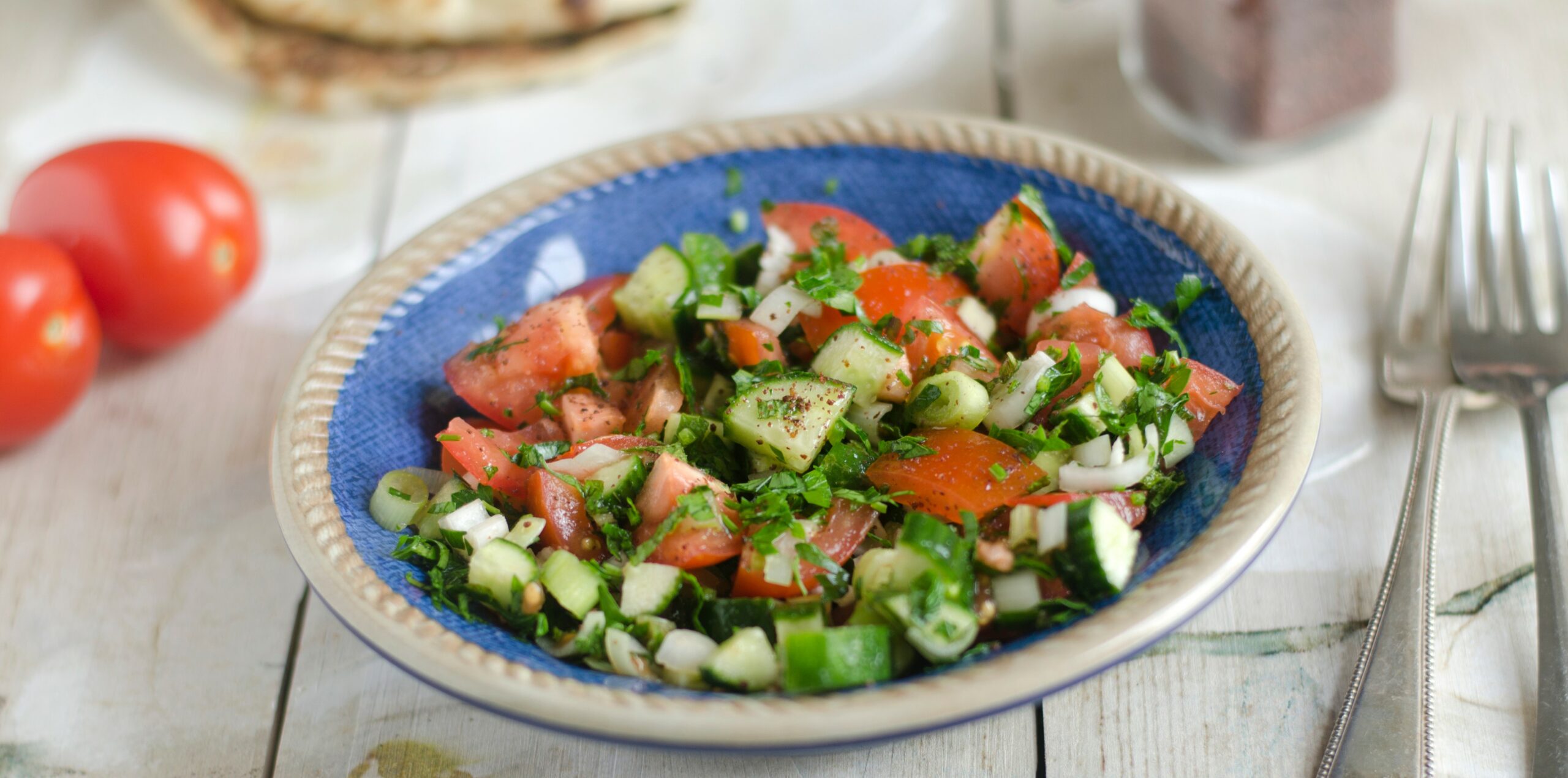Israeli chopped salad