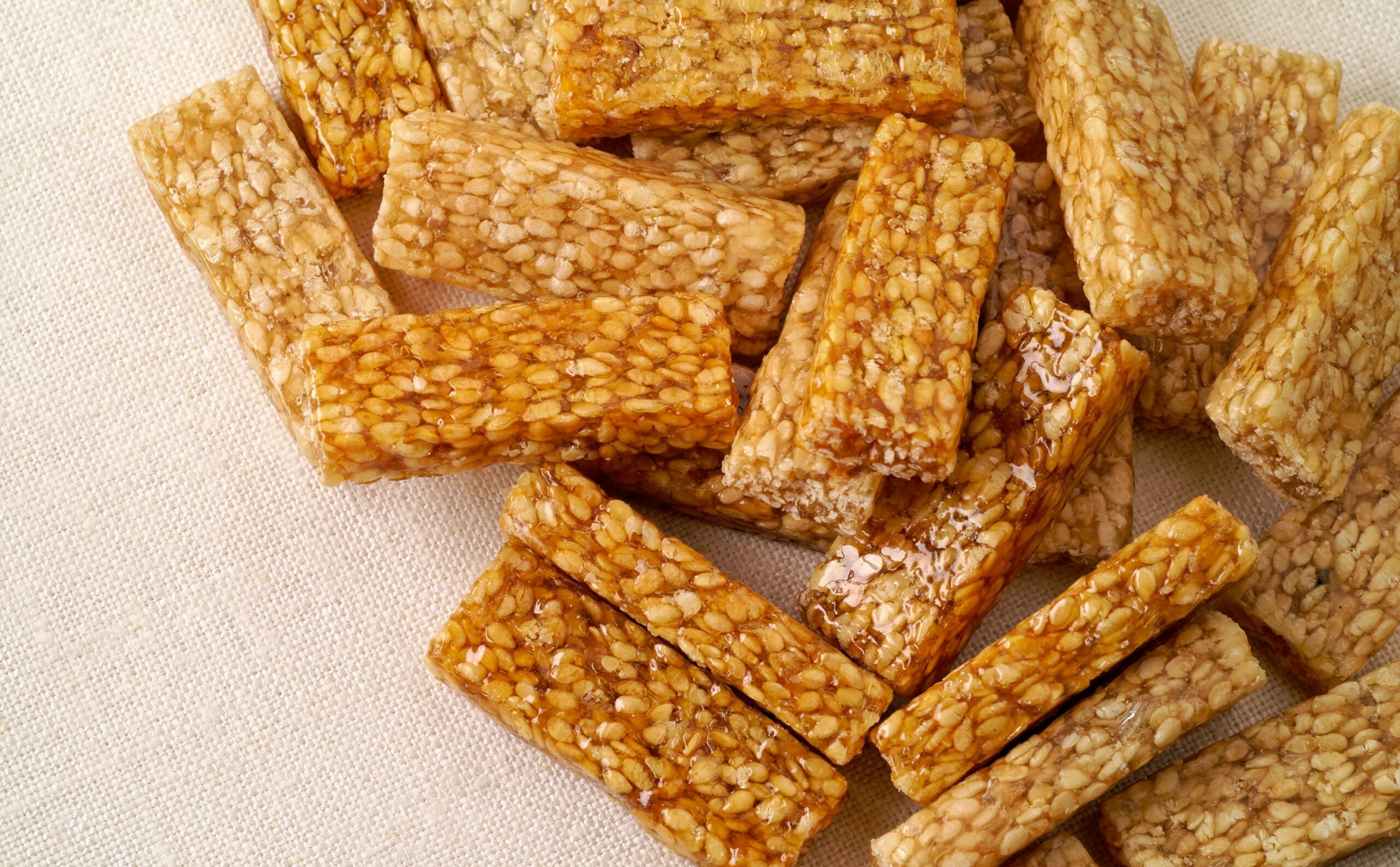 Sesame brittles